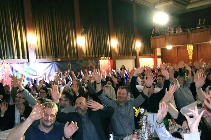 Tosender Applaus war der Lohn für diese faszinierende Show.