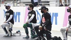 Mit dem Kniefall setzen die F1-Piloten beim Spielberg-GP ein Zeichen gegen Rassismus und Diskriminierung