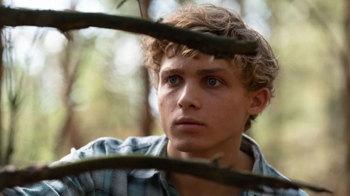 Freiheit, Alkohol, Antisemitismus: So wird das Polen der 90er Jahre in "Das Grab im Wald" dargestellt.