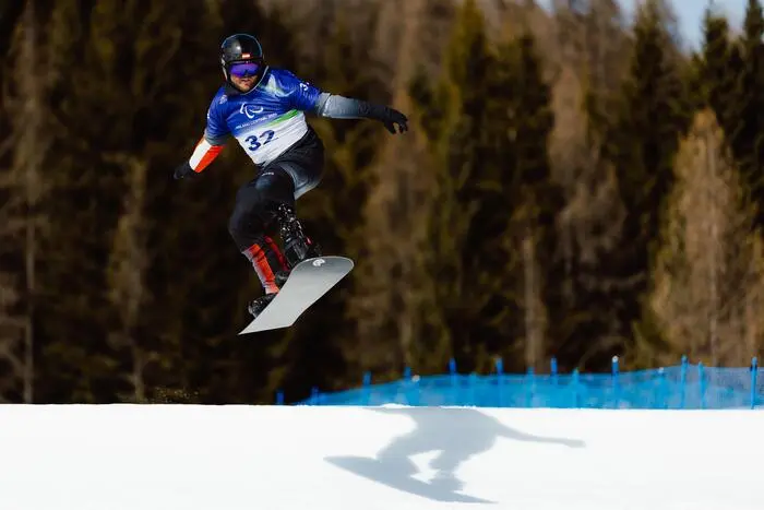 Rene Eckhart und die Sowboardcrosser waren auf der Piste quasi wie versteckt