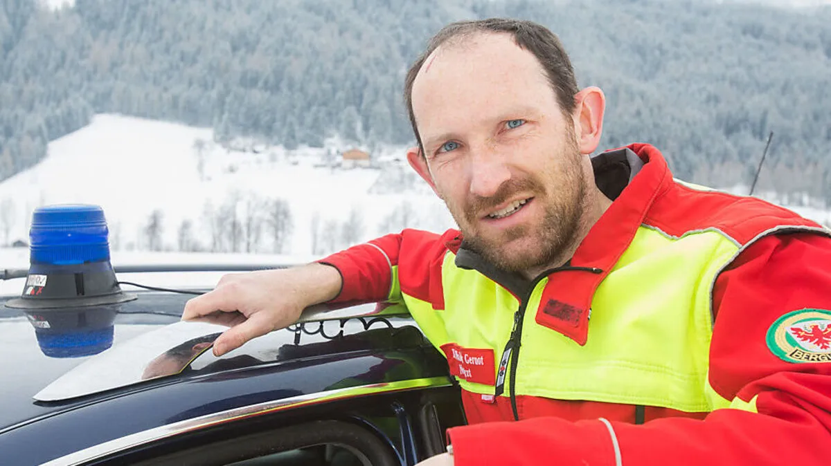 Gernot Walder ist Virologe, Tropenmediziner und Notarzt in Osttirol 