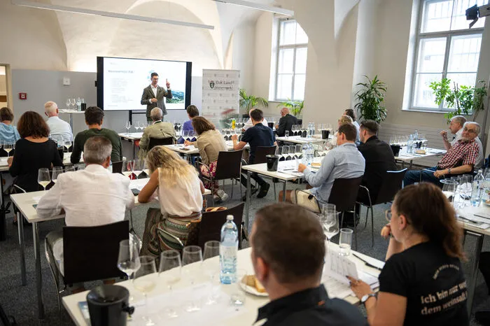Spitzensommelier René Kollegger führt durch die Masterclass