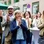 Grünen-Spitzenkandidatin Judith Schwentner beim Wahlkampfauftakt in der Kaiserfeldgasse