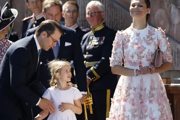 Zufriedener Gesichtsausdruck bei Victoria ...