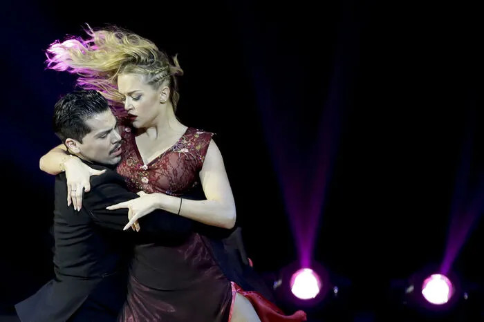 700 Paare aus 31 Ländern nahmen an den WM-Bewerben teil, 650.000 Zuschauern verfolgten das seit 9. August laufende Tango-Festival.