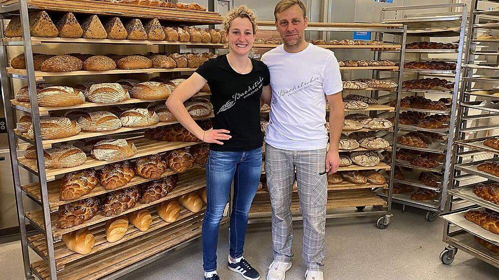 Karin Hussauf und Gernot Kaiblinger betreiben seit fünf Wochen ihre Bäckerei „Backstubn“ in Wald am Schoberpass