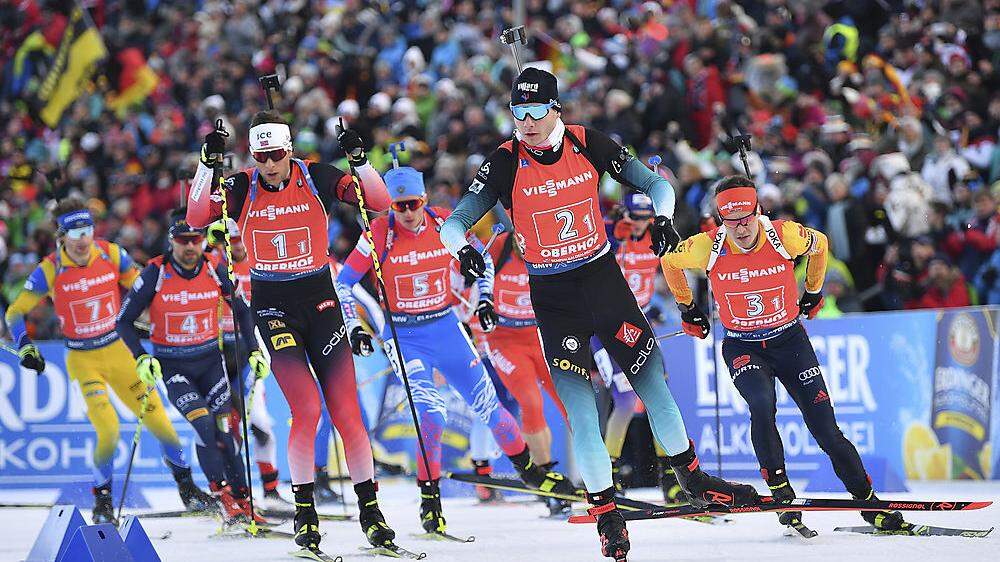 Tausende Zuseher verfolgten die Biathlon-Staffel in Oberhof