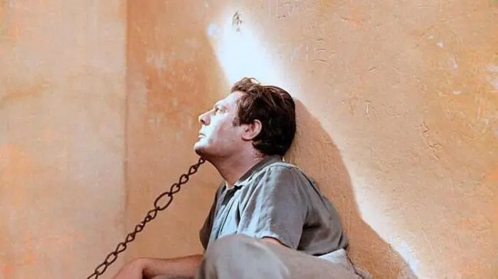 Marcello Mastroianni im Film „Der Fremde“ aus dem Jahr 1967