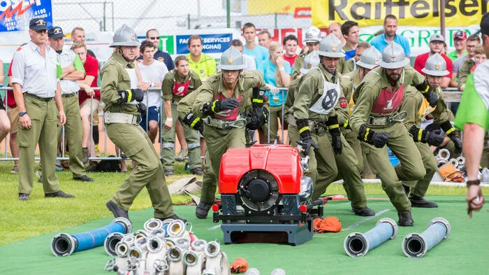 Action versprach der Bezirksnassleistungsbewerb der Osttiroler Feuerwehren am Samstag.