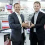 Marc Oliver Klemm (MediaMarkt/Saturn) und Christian Ammer, Geschäftsführer von Switch