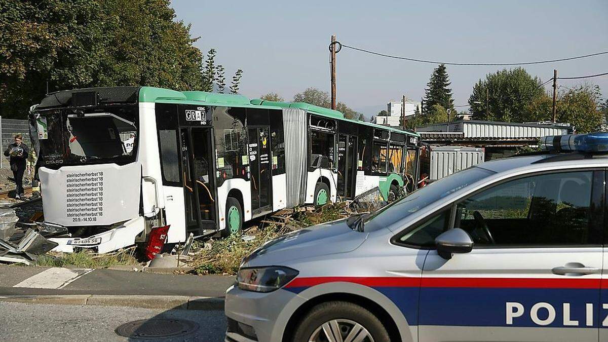 September 2018: Die Buslenkerin wird tödlich verletzt