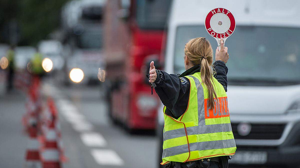 Bei dem Tatverdächtigen soll es sich um einen Fernfahrer handeln