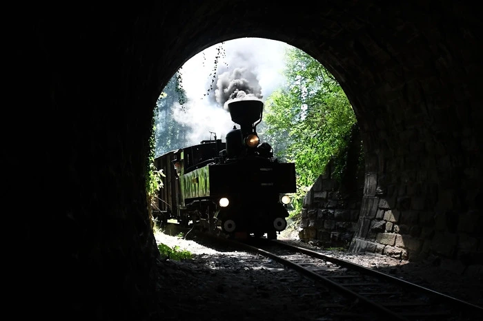 Die Fahrt ging diesmal bis zum Frondsbergtunnnel knapp südlich von Koglhof, wo spannende Aufnahmen aus dem Tunnel heraus entstanden.