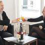 In der Wiener Redaktion der Kleinen Zeitung traf sich Moderator Peter Pelinka auf ein Glas mit Nina Proll