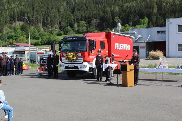 Das Fahrzeug wurde zum Teil vom Land Steiermark, der Gemeinde Traboch und der Feuerwehr Madstein-Stadlhof finanziert