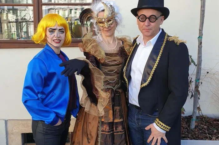 Lara Köck, Sandra Krautwaschl und Lambert Schönleitner von den Grünen 