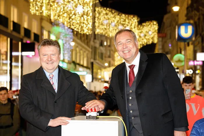 Mit dabei waren Bürgermeister Michael Ludwig und WKW-Präsident Walter Ruck.