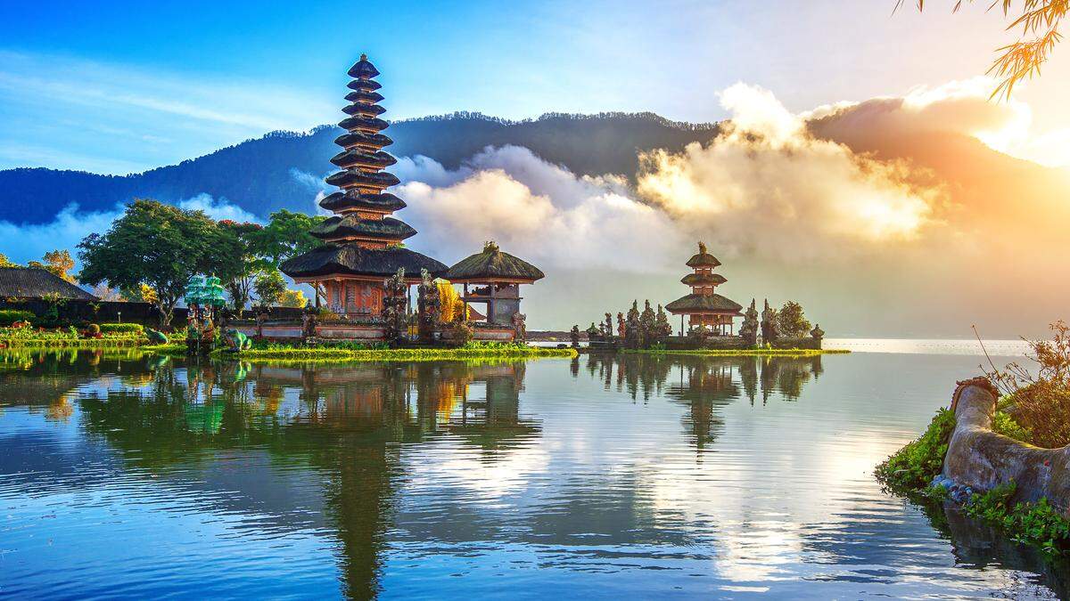 In Bali werden Touristen ab 2024 bei der Einreise zur Kasse gebeten