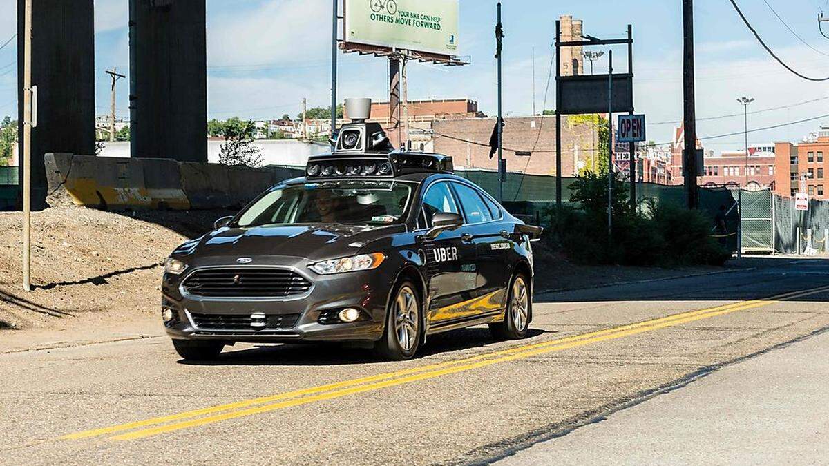 Tödlicher Unfall mit einem autonomen Auto von Uber hat Konsequenzen 