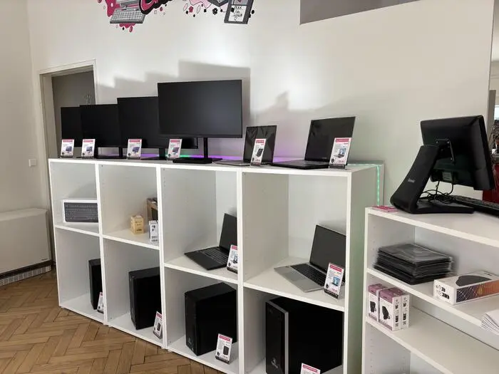 Wer einen neuen Computer kaufen möchte, kann ihn sich im Geschäft auf die eigenen Bedürfnisse anpassen lassen