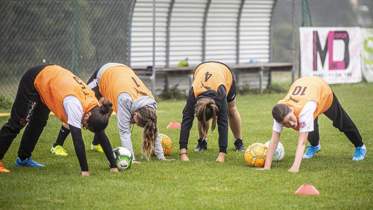 Kinder und Jugendliche, deren Eltern ein geringes Einkommen haben, können kostenlos bei Vereinen trainieren