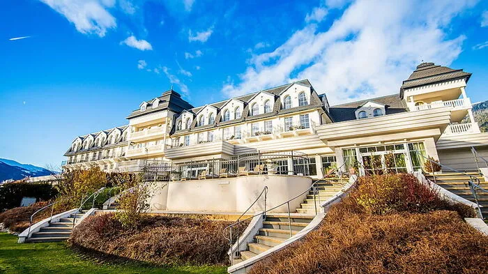 Grandhotel wird von Zweibeinern mit ihren Lieblingen gerne gebucht