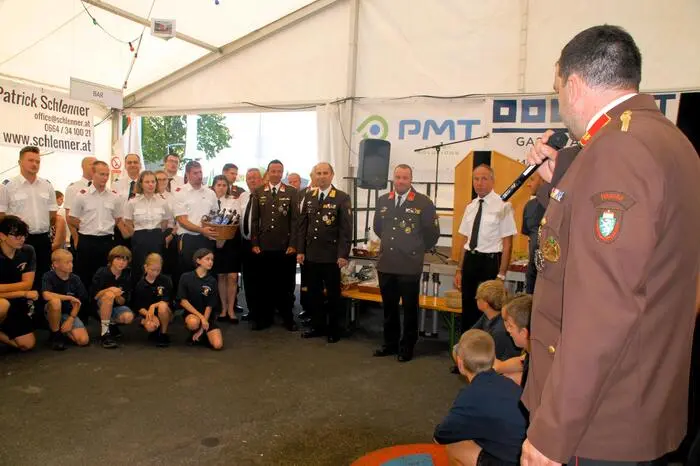 Ortskommandant Werner Kriegl merkte an: „Eine neue Ära beginnt in der Wehr Nitscha, mit dem neuen HLF können die aktuellen Herausforderungen für die Einsätze bestens abgedeckt werden.“ 