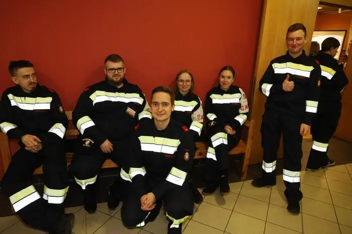 An der Erste-Hilfe-Prüfung für Rettungskräfte nahmen insgesamt 146 Feuerwehrtrupps mit rund 600 Einsatzkräften teil
