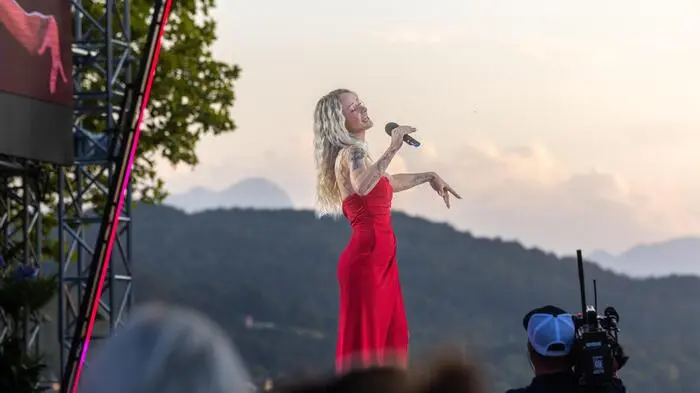 Die „Starnacht am Wörthersee“ aus Klagenfurt läuft am Samstag live ab 20.15 Uhr auf ORF2. 
