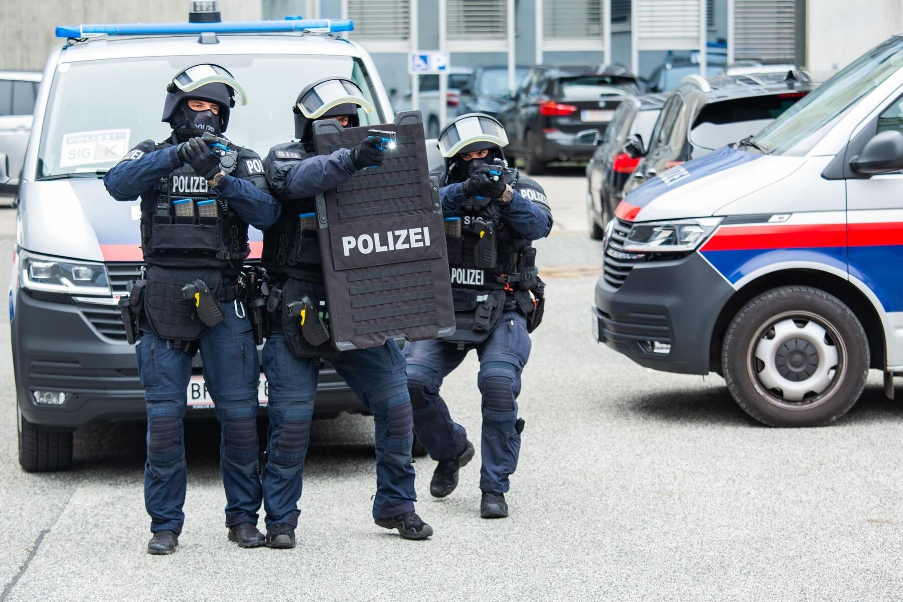 Um Freigabe angesucht: Kärntner Polizei plant Warnstreiks gegen Dienstzeitreform