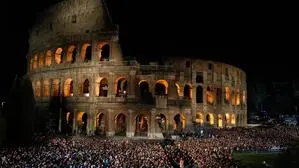 Das Kolosseum in Rom als atemberaubende Kulisse