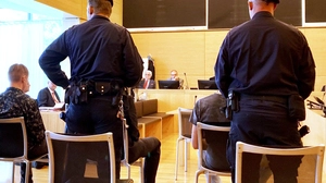 Auf brutalste Weise schlugen und traten die Angeklagten auf ihr Opfer ein