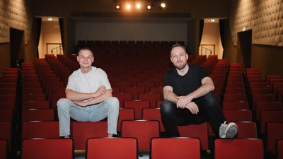 Lukas Wagner und Marco Moosbrugger von „ahead“ lassen garantiert keine Fragen mehr zum Thema KI offen