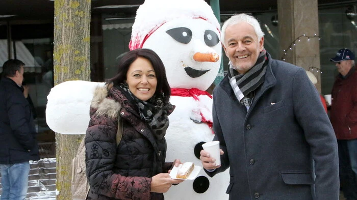In den Dienst einer guten Sache stellte sich am Wochenende die Stadtgemeinde Althofen unter Bürgermeister Alexander Benedikt (am Foto mit Gattin Sandra).