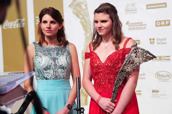 Österreichs Sportlerin des Jahres mit Behinderung: Veronika Aigner mit Elisabeth Aigner (Ski Alpin)