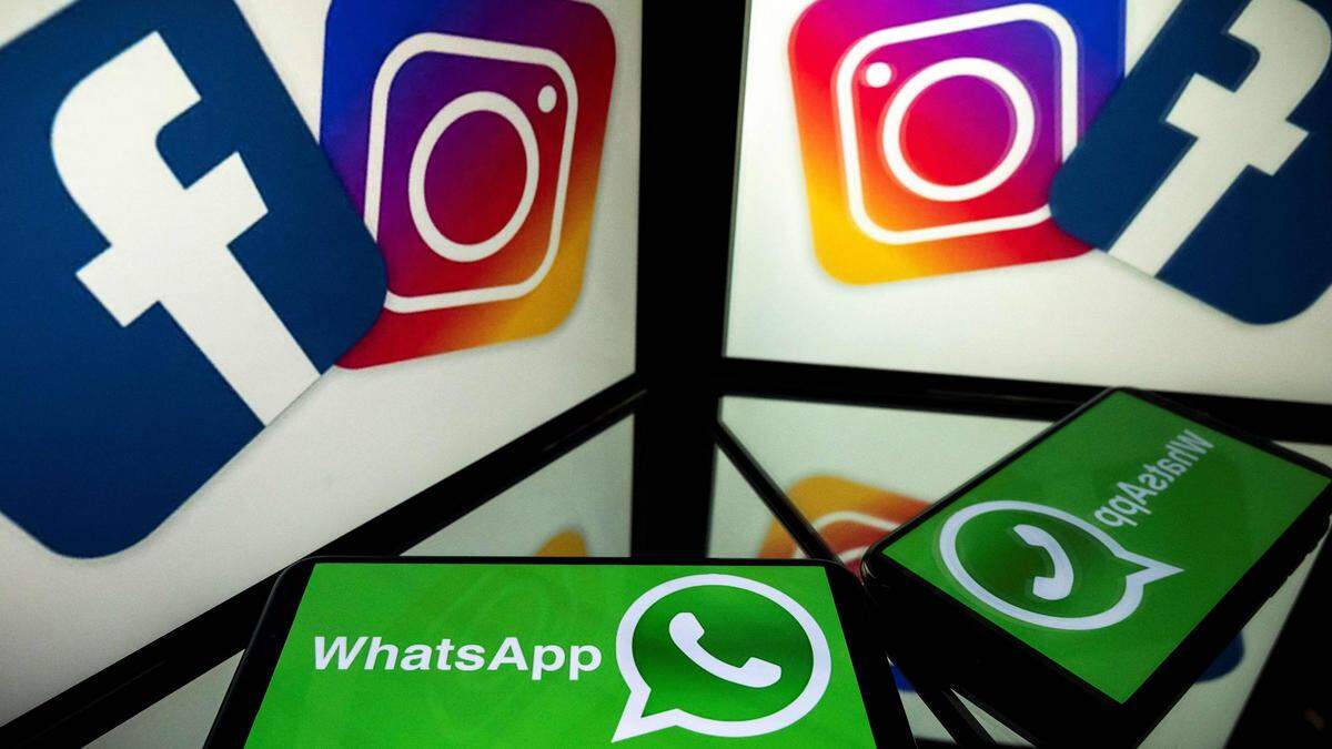 Facebook kaufte Instagram 2012 für etwa eine Milliarde Dollar und WhatsApp 2014 für rund 22 Milliarden Dollar