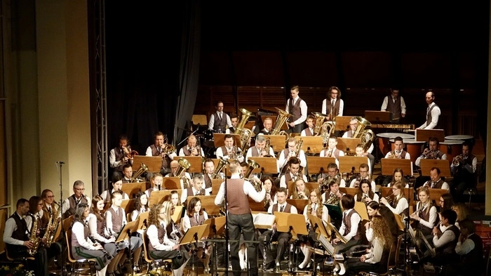 Der Musikverein Rothenthurm-St. Peter veranstaltete am Wochenende sein traditionelles Frühjahrskonzert im Veranstaltungszentrum Judenburg.
