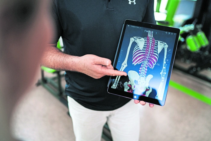 Das bei Sitter Rücken entwickelte Trainingsprogramm ist effektiv, wirkt rasch und hilft langfristig