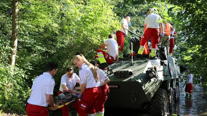 Ein verunglücktes Militärfahrzeug bildete eines der Übungsszenarien