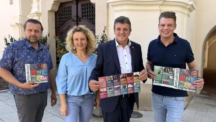 Stadtmarketing-Duo Markus Jahn und Barbara Wagner (links), sowie Bürgermeister Franz Jost und Kulturreferent Gregor Sommer freuen sich auf die Augustini-Festtage