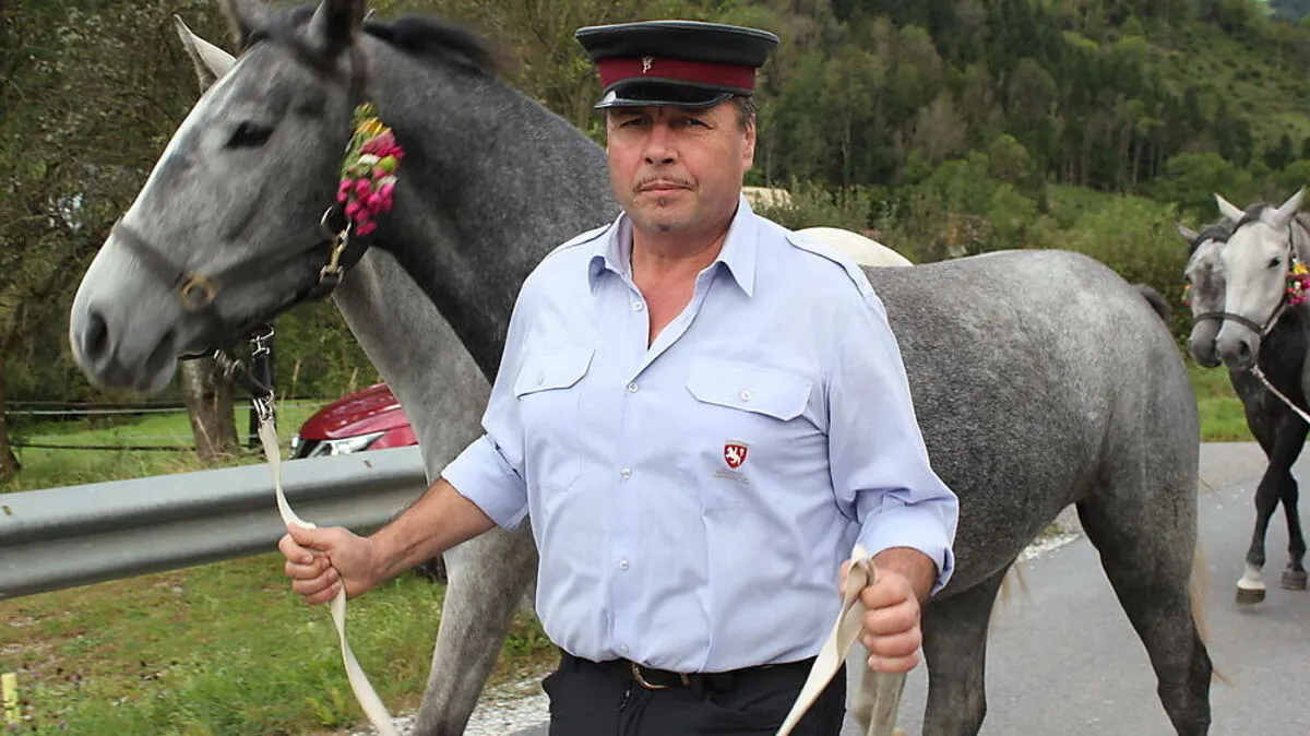 Konrad Haushofer (58) nahm schon an rund 50 Lipizzaner-Abtrieben aktiv teil 