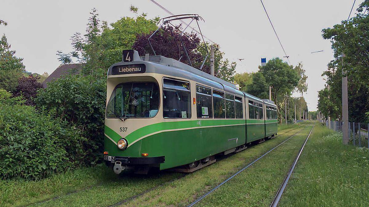 Im Streckenabschnitt der Linien 4 und 5 in Andritz kam es zu dem Unfall