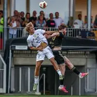 Tim Hubers Kalsdorf (links) behielt gegen 
Tillmitsch mit Jonas Lang die Oberhand