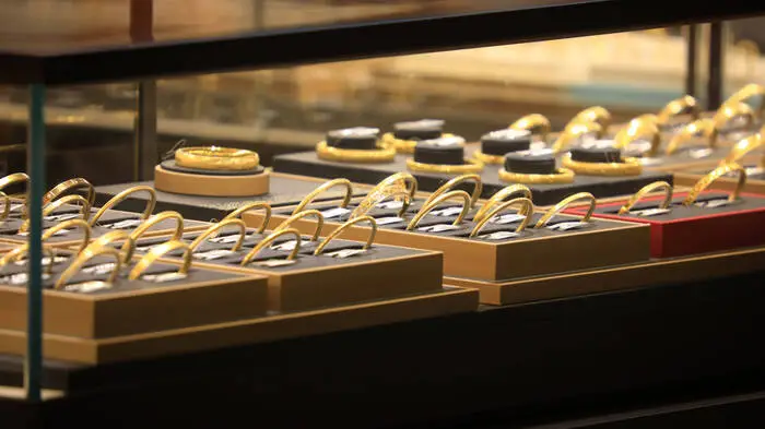 Die Männer hatten bei einem Juwelier in Klagenfurt versucht, ein Goldarmband zu stehlen (Symbolfoto)