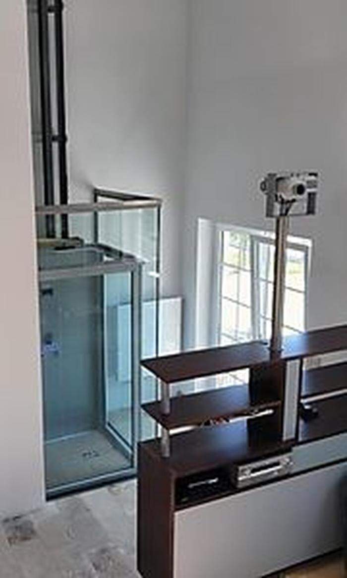 Saniplus-Lift in einem Wohnhaus