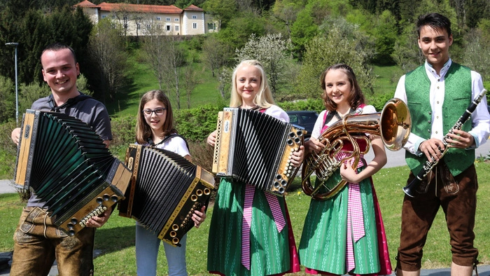 Gemeinsames Musizieren bereitete den Musikern sichtlich großen Spaß. Am Foto sind Musikanten aus Bruck an der Mur, Neuhaus und Bad St. Leonhard.