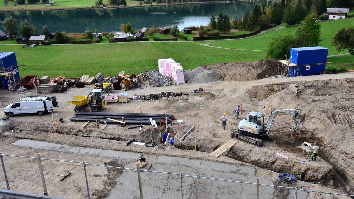 Am Weißensee werden Luxuswohnungen gebaut