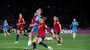Spanien gewann im Finale gegen England