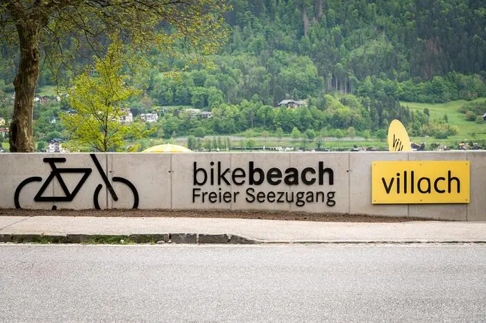 Der kostenlose Seezugang in St. Andrä wird auch heuer wieder gestürmt werden, Parkplätze gibt es kaum