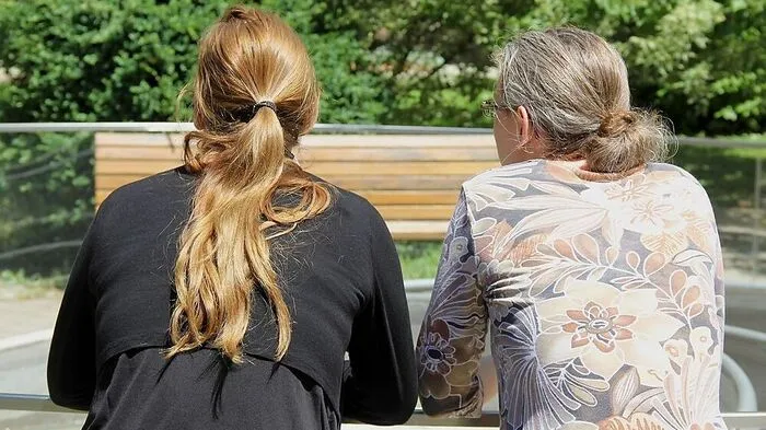 Aktuell sind in der Steiermark rund 300 geschulte Sozialbegleiter aktiv tätig